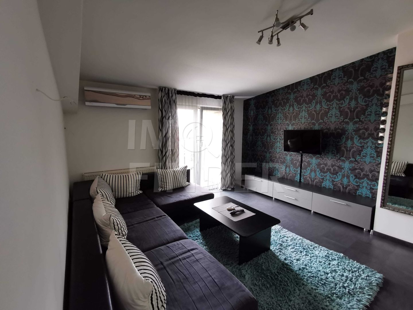 Apartament cu parcare FSEGA Iulius Mall - Poză 1