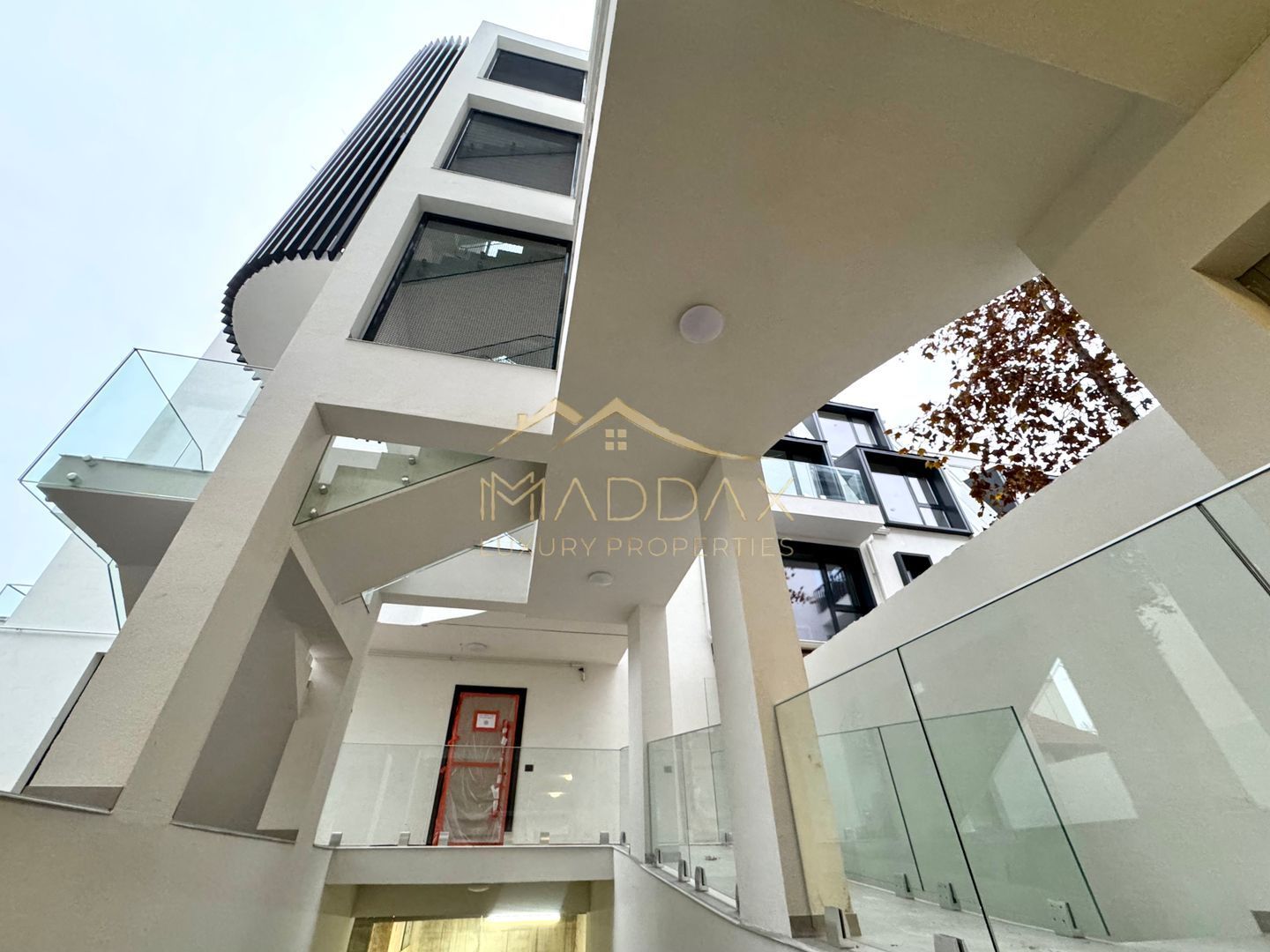 Apartament LUX**4 Camere**Parcare inclusa//Metrou Aviatorilor-Herastrau - Poză 22