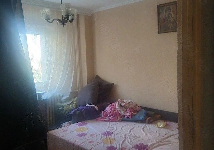 Vanzare Apartament 2 camere confort 1, 55 mp, balcon termopan, bloc 1983 -Rahova - Poză 1