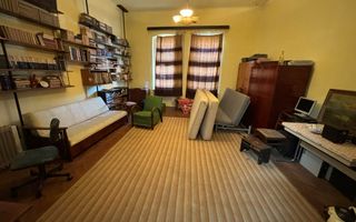 Casa in centrul orasului (Bulevardul cetatii) - Poză 1