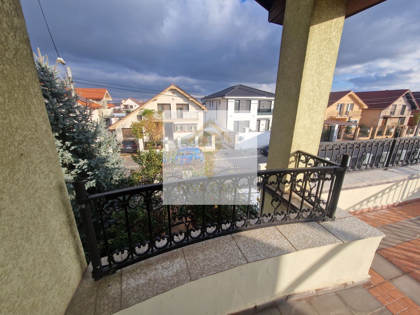 De vânzare: Vilă unică, vintage-modernă, zonă Grigorescu Oradea. - Poză 28