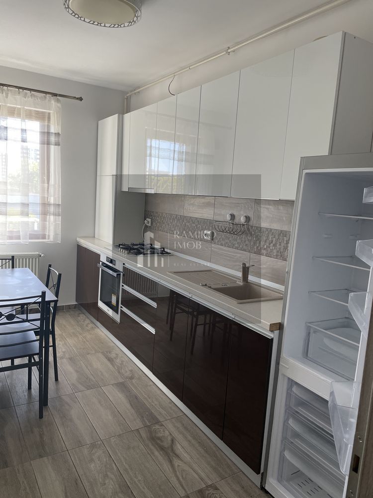 Apartament 2 camere 64mp Cartierul Solar - Poză 3