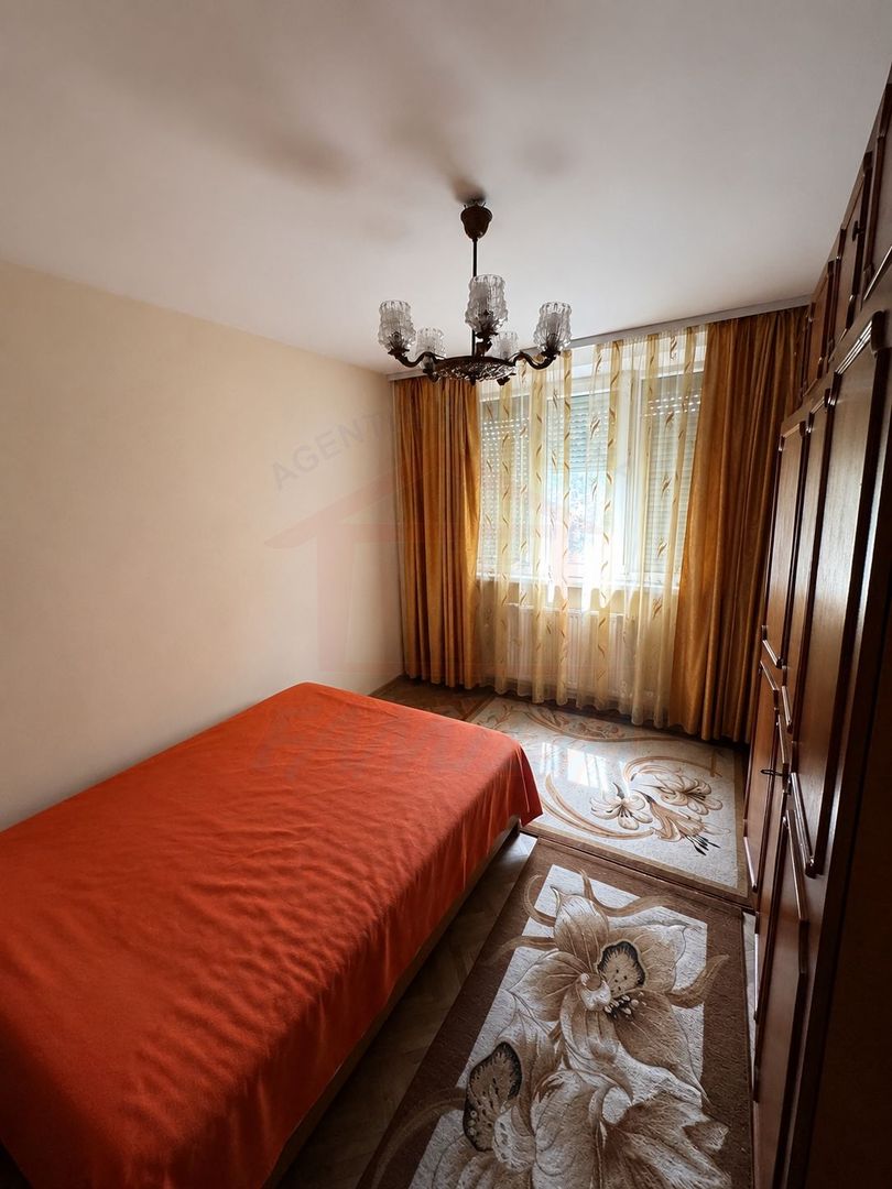 Apartament 2 camere, etaj 3, în inima cartierului Tiglina 2 - Poză 2