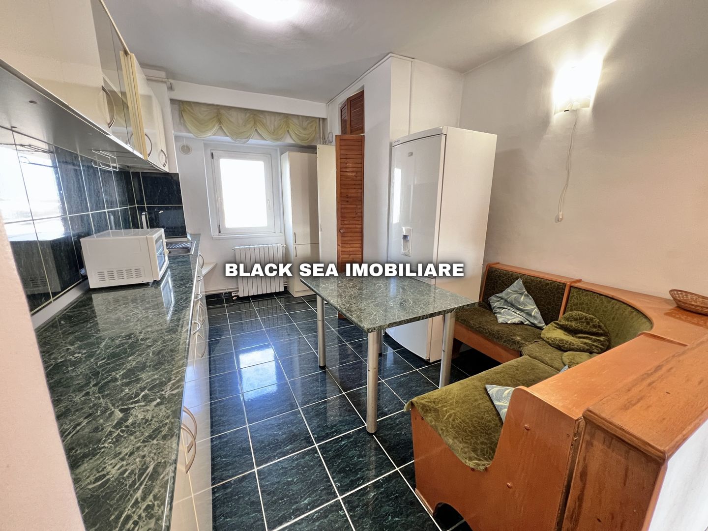 Apartament 3 camere decomandat - Tomis 3 / City Park Mall - For Sale! - Poză 6