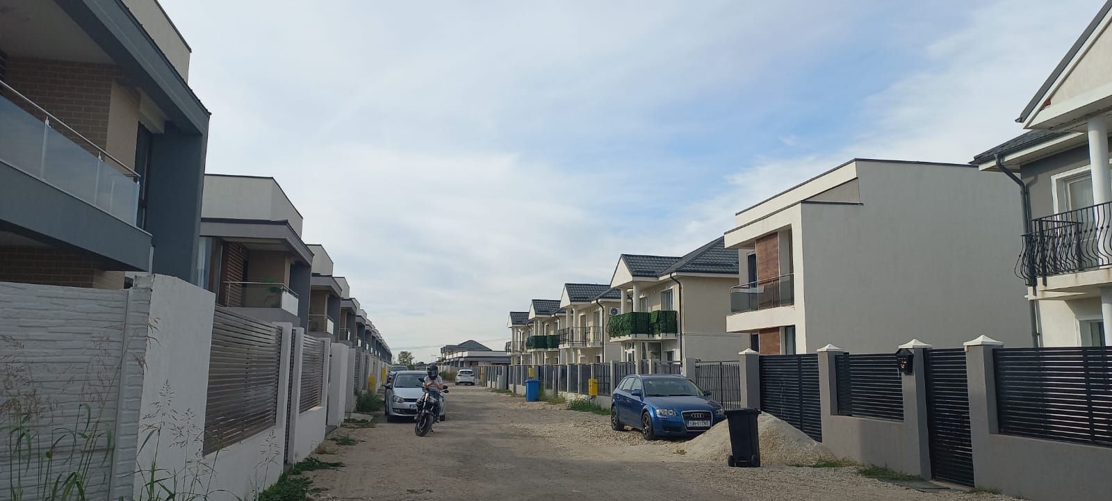 Teren com.Berceni,8600 mp,parcelat ,PUZ aprobat, pentru dezvoltatori - Poză 3