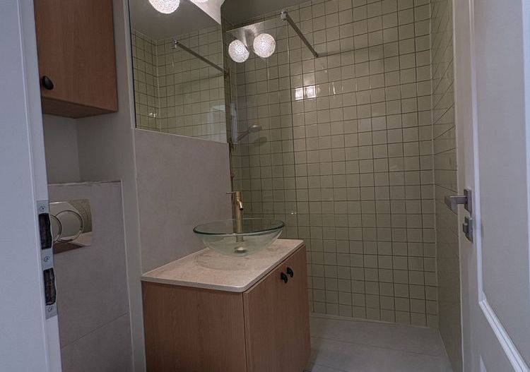 BRASADAS vinde ap 3 cam etaj 3/4 zona Burdea. - Poză 8