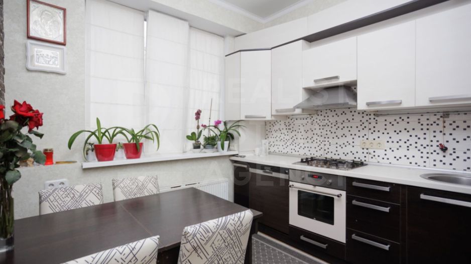 Vânzare, apartament, 3 camere,  str. Prigoreni, Botanica - Poză 1