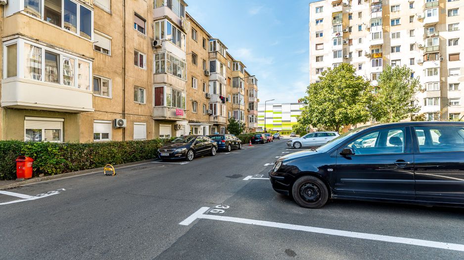 Apartament cu 3 camere, etaj 1 + loc de parcare pe Aleea Predeal - Poză 14