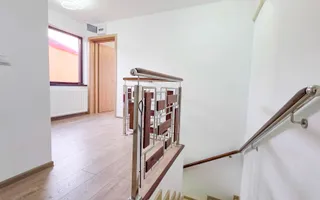 Casă modernă și luminoasă (2015) cu foișor și curte | Strada Teiului - Poză 18