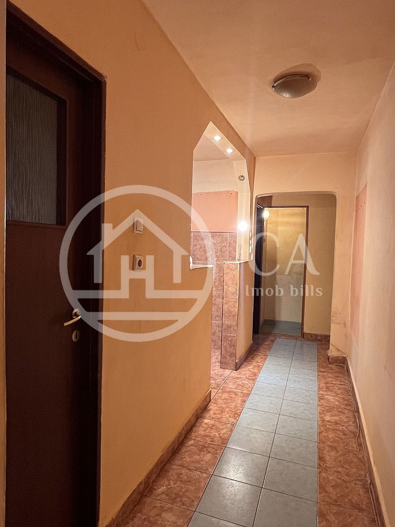 Apartament cu 3 camere de vanzare in zona Velenta, Oradea - Poză 4