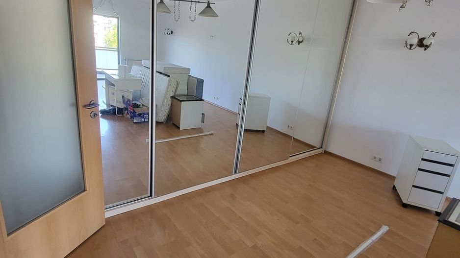 Ap 4 camere Dna Ghica Plaza, 2 locuri parcare, se accepta persoane straine,140mp - Poză 12