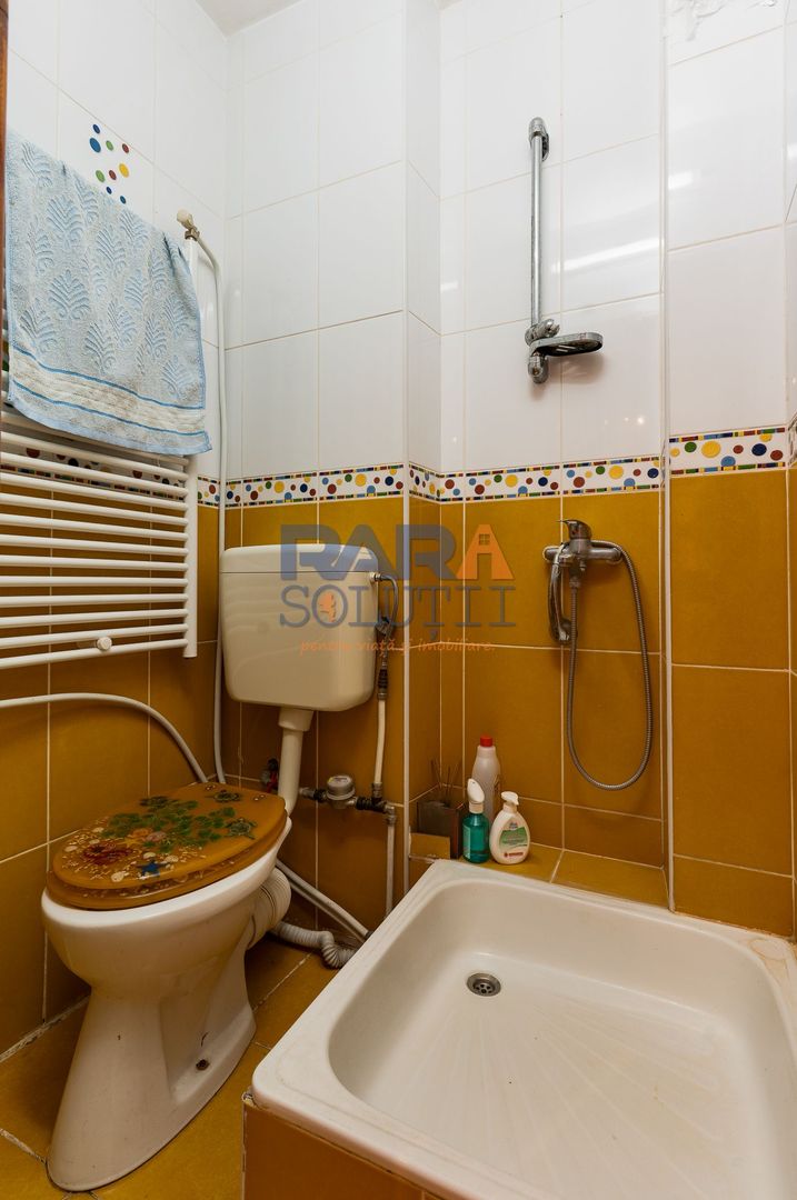 Apartament 3 camere, două băi - Str. Bogdan Dragoș - Poză 4