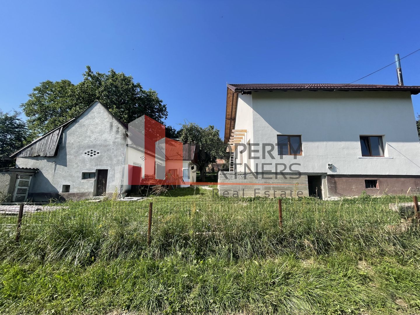 Casa Batraneasca Reconditionata Tohanita Bran 2300 mp Teren - Poză 6