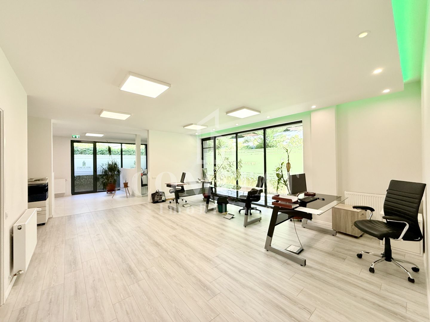 Spațiu comercial cu terasă ideal servicii cartier Borhanci - Poză 2