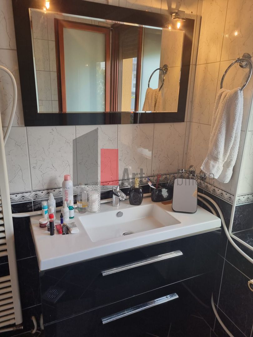 VILA PARCUL CIRCULUI - Poză 10