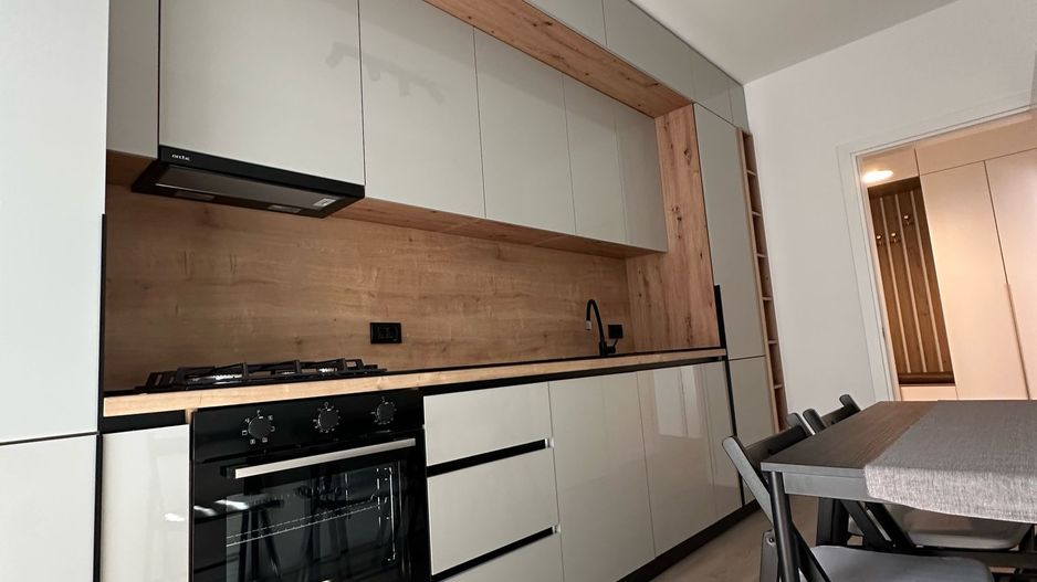 Primă închiriere! 2 camere moderne, terasă, metrou Lujerului - Poză 1