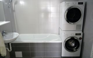 Penthouse 3 camere de închiriat | Șelimbăr | terasă 37 mp - Poză 10