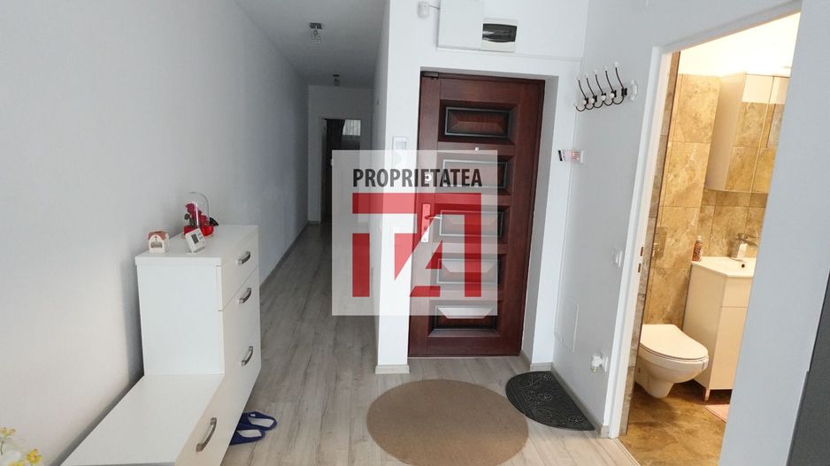 Apartament cu 3 camere decomandat zona Dealul  Florilor - Poză 6