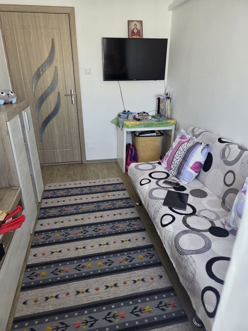 Apartament 3 camere, decomandat, etaj 4/4, Micro 16 - Poză 7