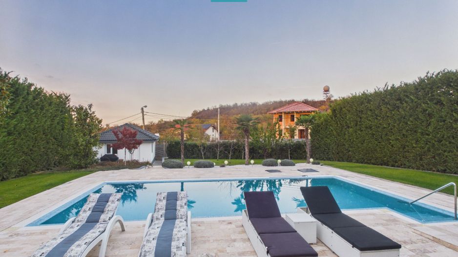 Casă de lux Oncea, piscină, 400 mp - Poză 13