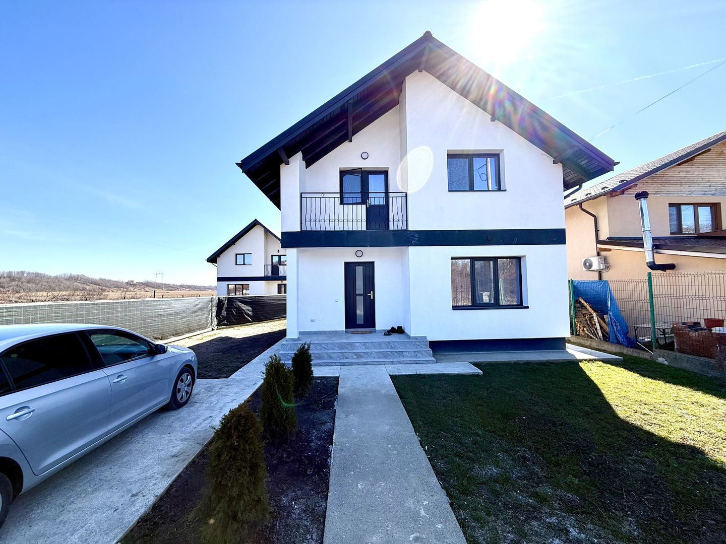 Vilă nouă 155 mp cu terasă acoperită și curte 448 mp Bănești Prahova - Poză 1