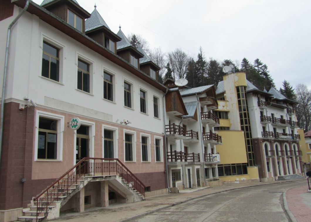 complex turistic Slanic Moldova - Poză 1