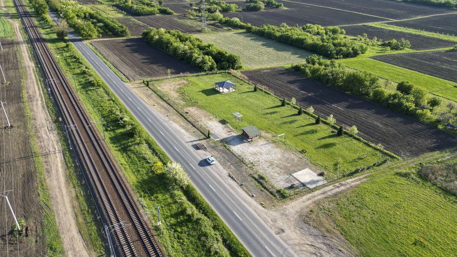 Închiriere platformă teren 4.000 mp Curtici - Poză 14