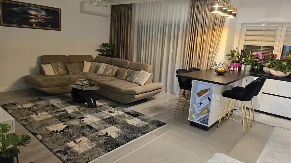 Apartament 3 camere  Dumbravita  etaj 1 - Poză 3