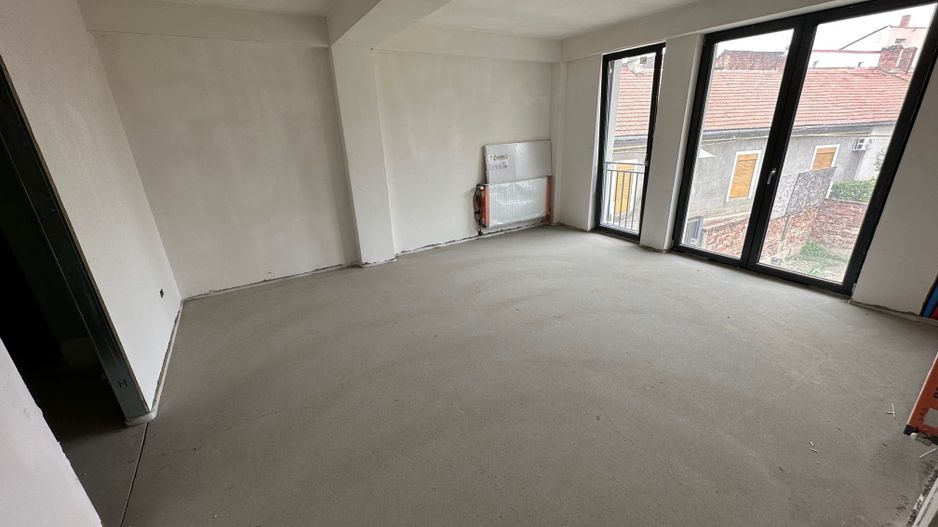 Cladire de birouri  Central pretabil activități medicale - Poză 20