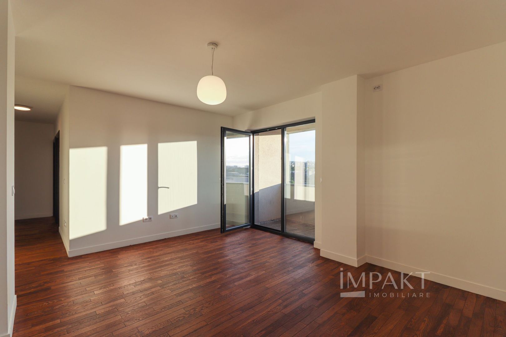 Apartament 3 camere cu panorama spre Lac, 74 m2, langa Iulius Mall - Poză 3