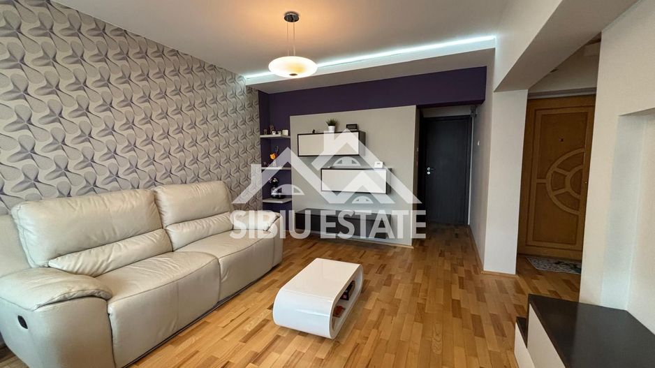Apartament 3 camere de inchiriat Sibiu - Poză 1