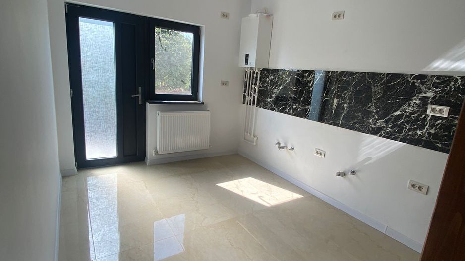 Duplex de vânzare  110 MP  An. 2023  in Com Lumina  Constanta - Poză 14