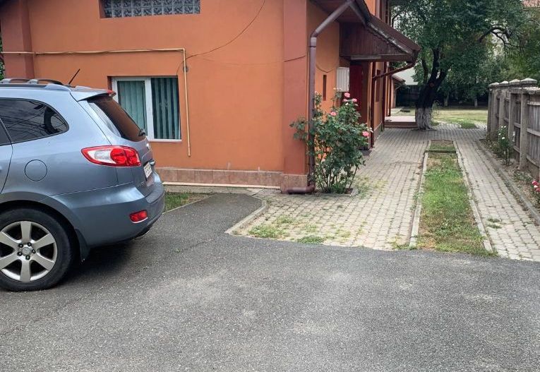 Casa cu 3 camere | Zona centrala | Teren 802 mp | Otopeni - Poză 4