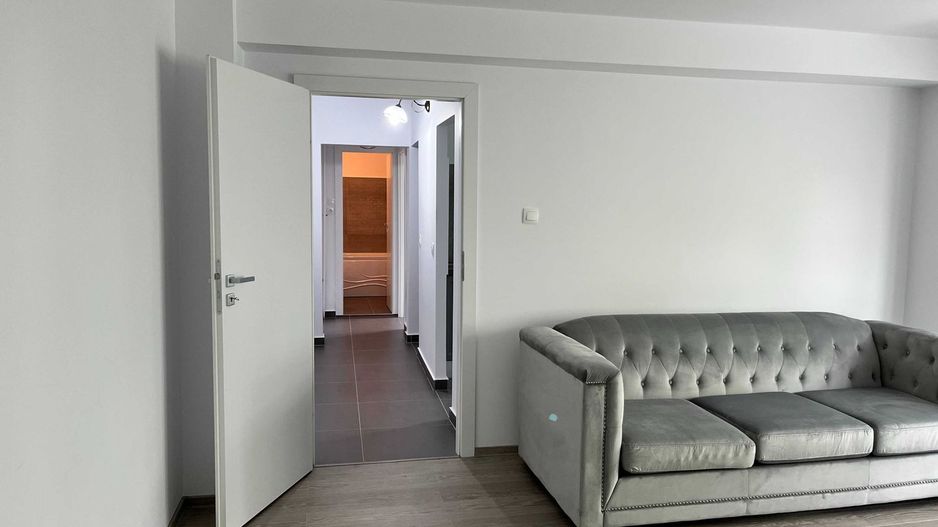 Aviatiei Promenada - Poză 4