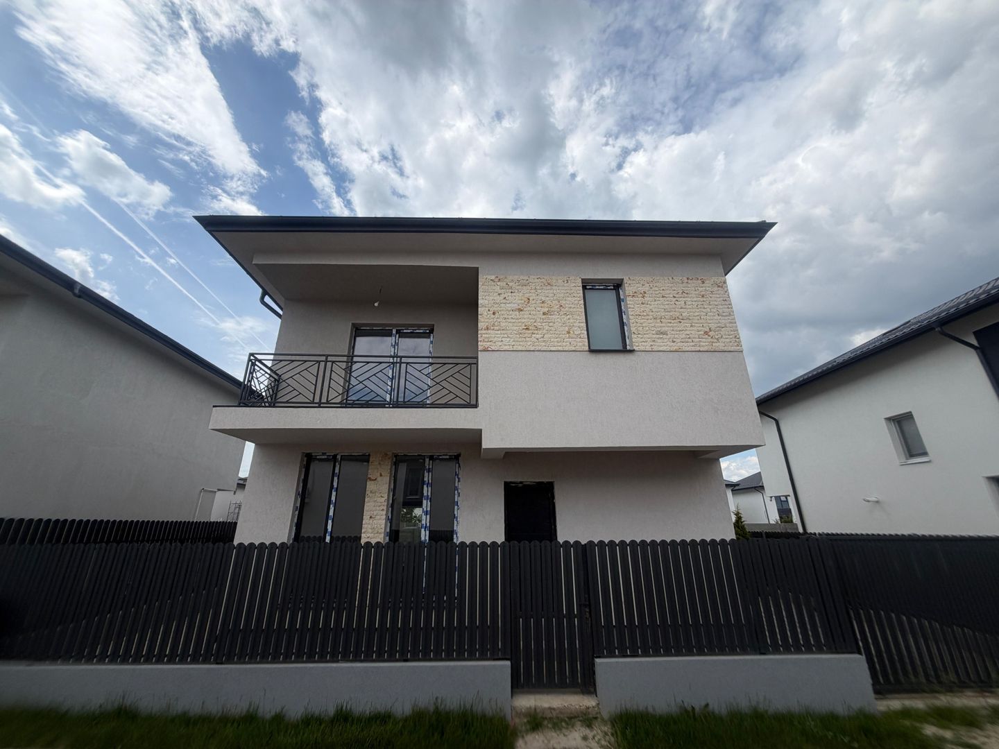 CASA INDIVIDUALA - SAFIRULUI, TOATE UTILITATILE, FINALIZATA, COMIS 0% - Poză 2
