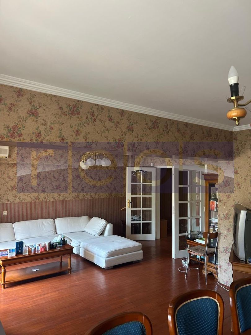 VANZARE 4 CAMERE  DECOMANDAT UNIRII -FFANTANI - Poză 2