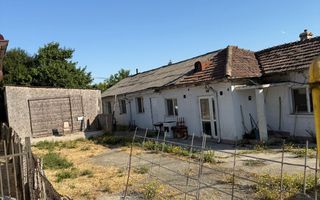 Bratianu/Cora(cod04)-Casa renovabila si teren 444 mp - Poză 2