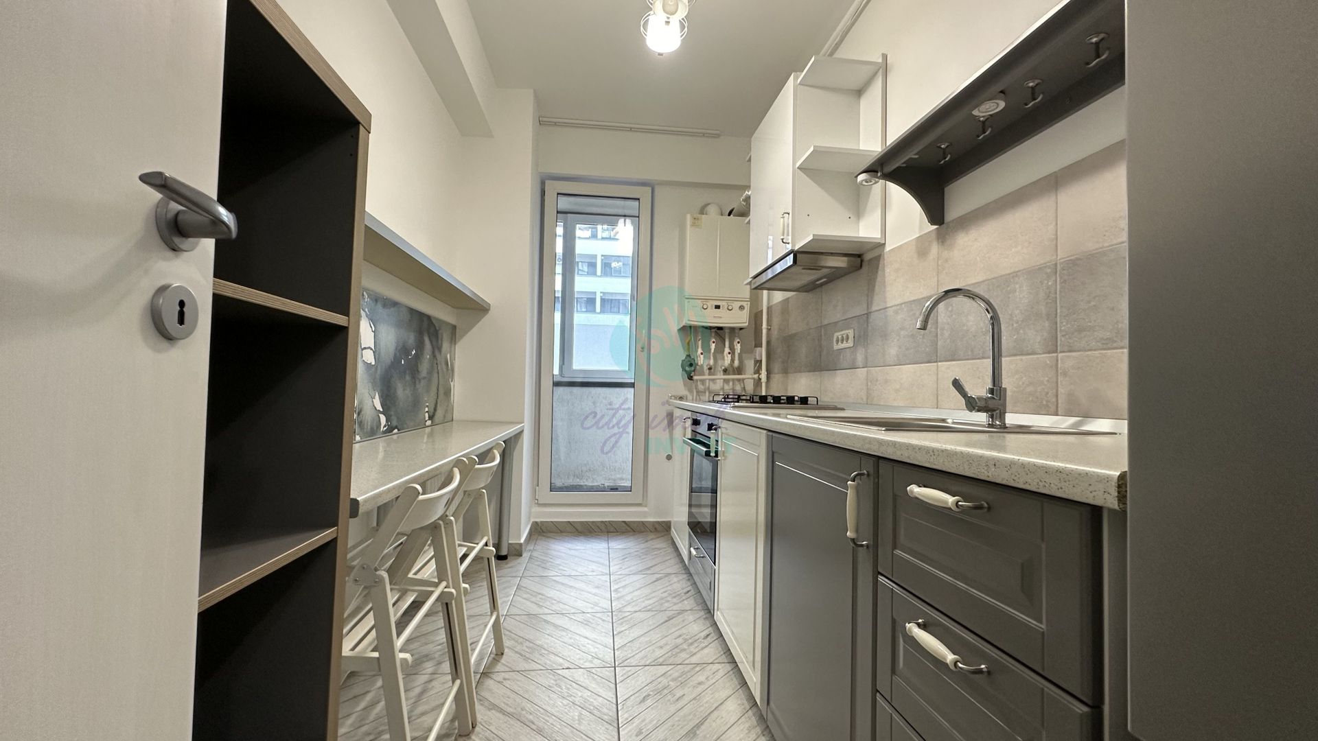 2 camere decomandate Parcul Carol - Poză 1