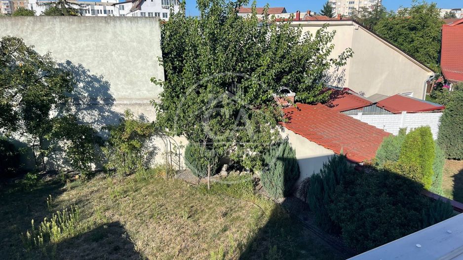 Casă de închiriat cu 2 camere în zona Centrală,Oradea - Poză 14