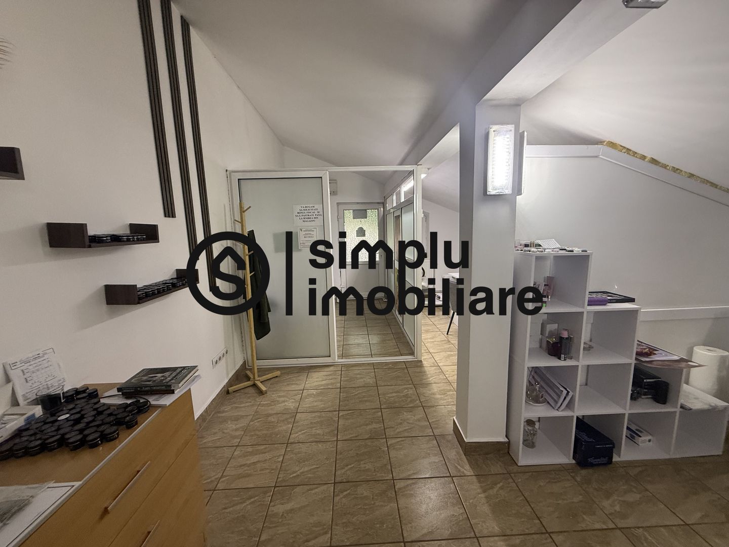 Spatiu Comercial/ Casa Rovine - Poză 7