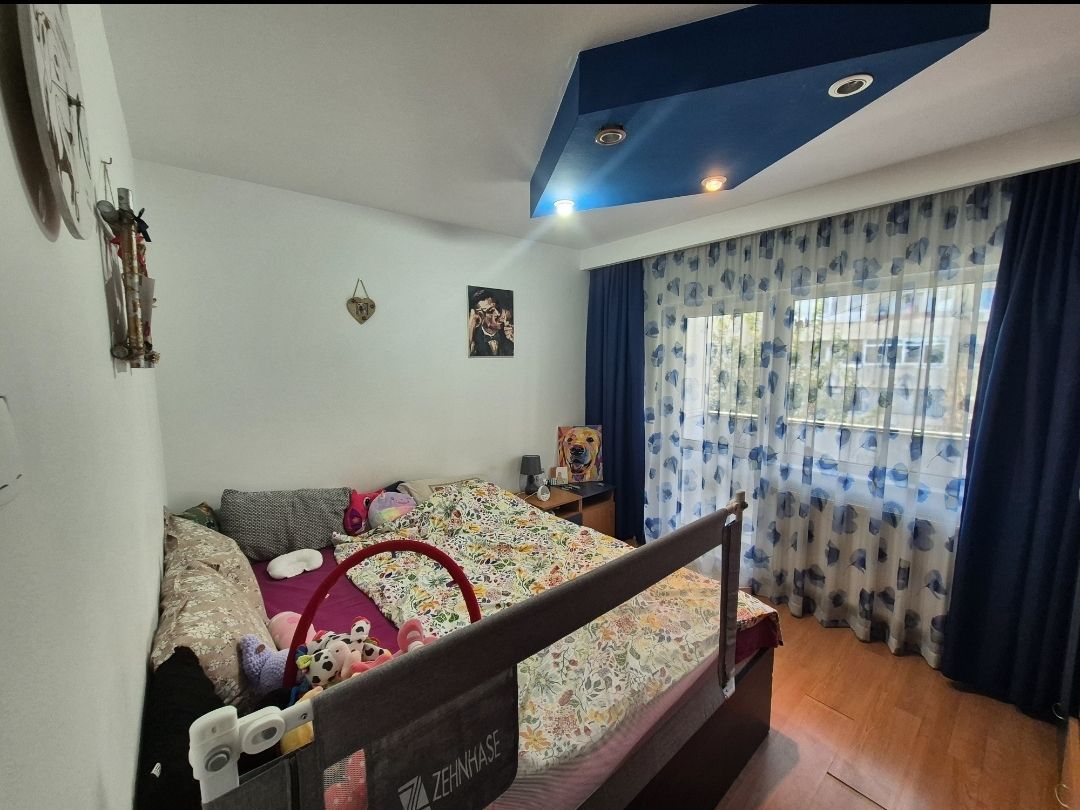 Ap decomandat 4 camere , 2 bai si 2 balcoane-zona Colentina bloc 1986 - Poză 10