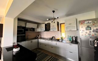 Casa si 4 Hale de Vanzare  cu 24 Ari I Suceava/Burdujeni I 430.000Euro - Poză 15