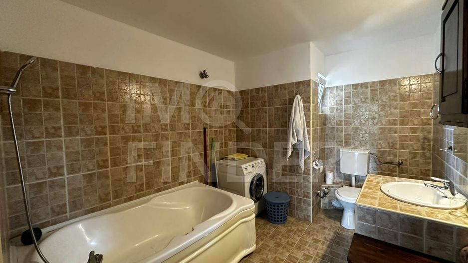 Inchiriere apartament 3 camere in Vila, Central - Poză 17