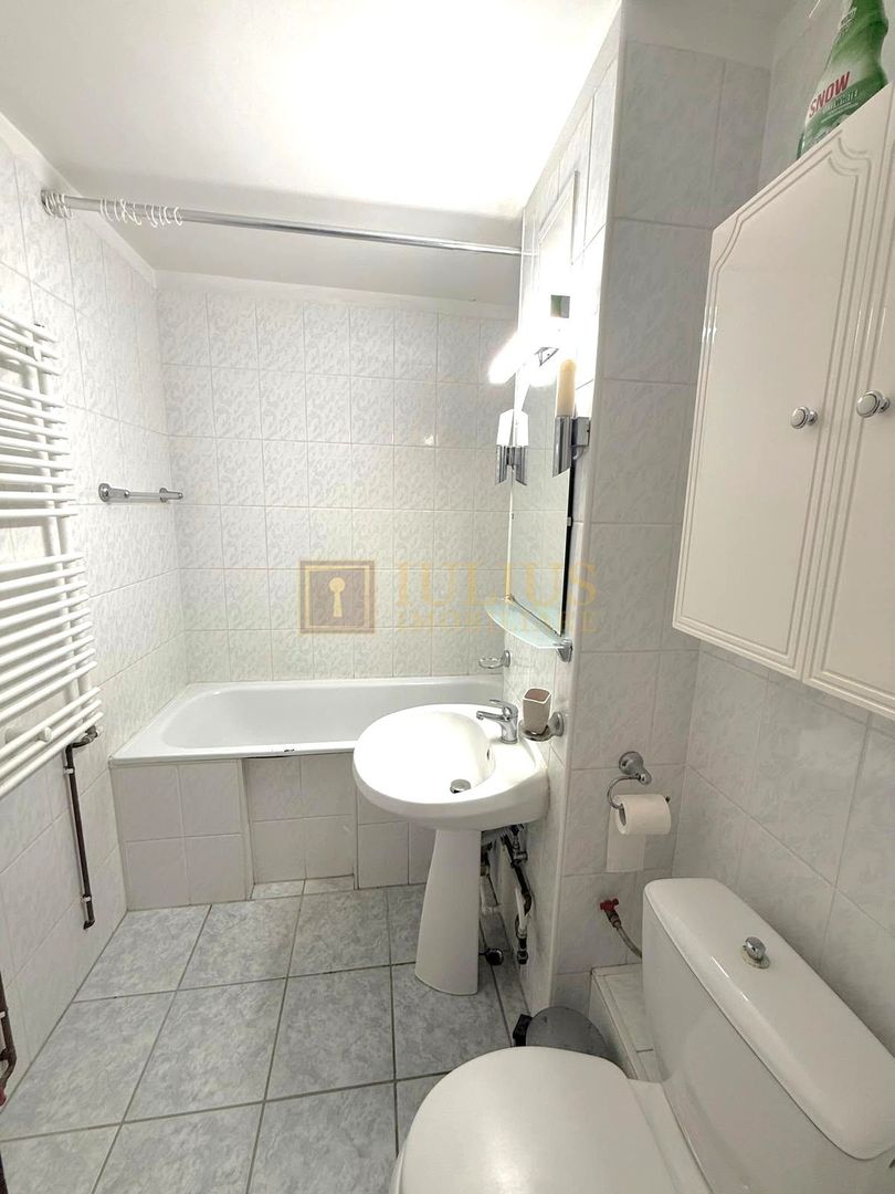 Apartament cu 3 camere in zona Girocului - Poză 15