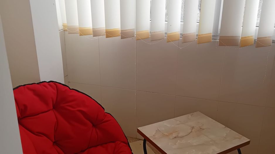 Apartament 3 camere dec,Micro 21,et 3,2 bai,2 balcoane - Poză 9