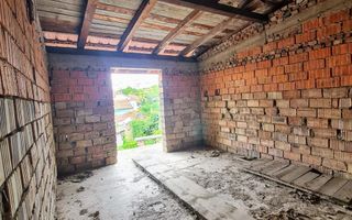 Casa in Rosu zona Garii Oradea - Poză 4