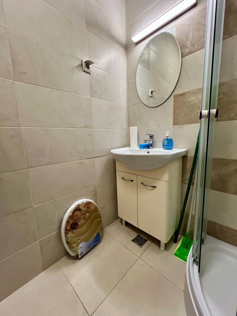 Apartament 3 camere de închiriat - Poză 13