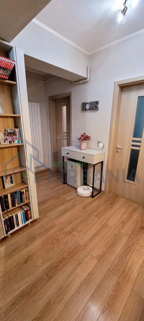 Vând apartament cu 3 camere - Poză 10