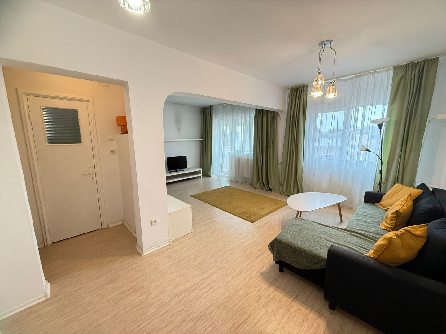 Apartament 2 camere Lacul Tei-Teiul Doamnei - Poză 2