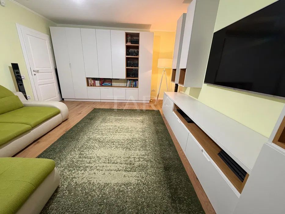 Apartament modern cu 3 camere, garaj și parcare, în zonă liniștită. - Poză 5